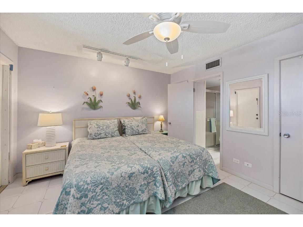 500 S Washington Drive #5B Sarasota FL 34236 A4604124 image21