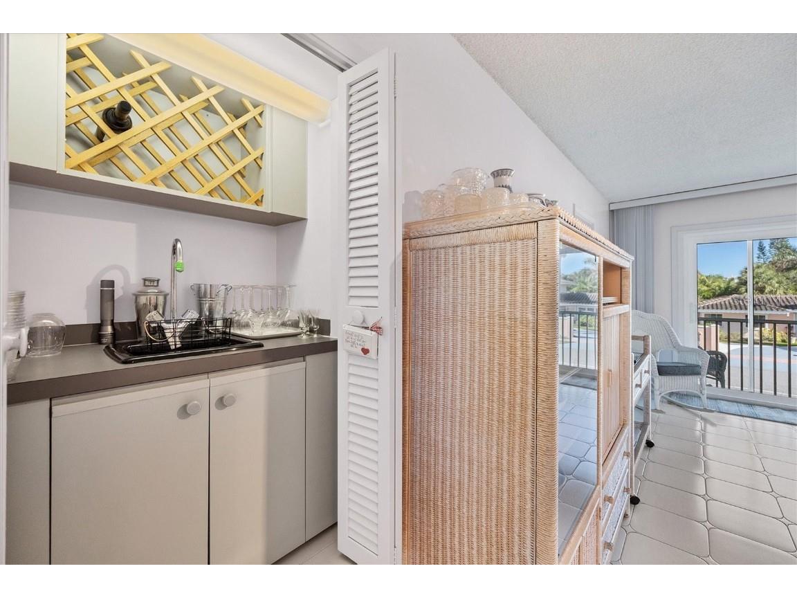 500 S Washington Drive #5B Sarasota FL 34236 A4604124 image23