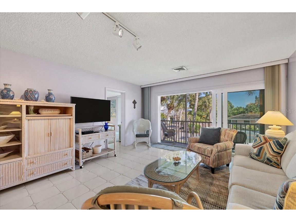 500 S Washington Drive #5B Sarasota FL 34236 A4604124 image6