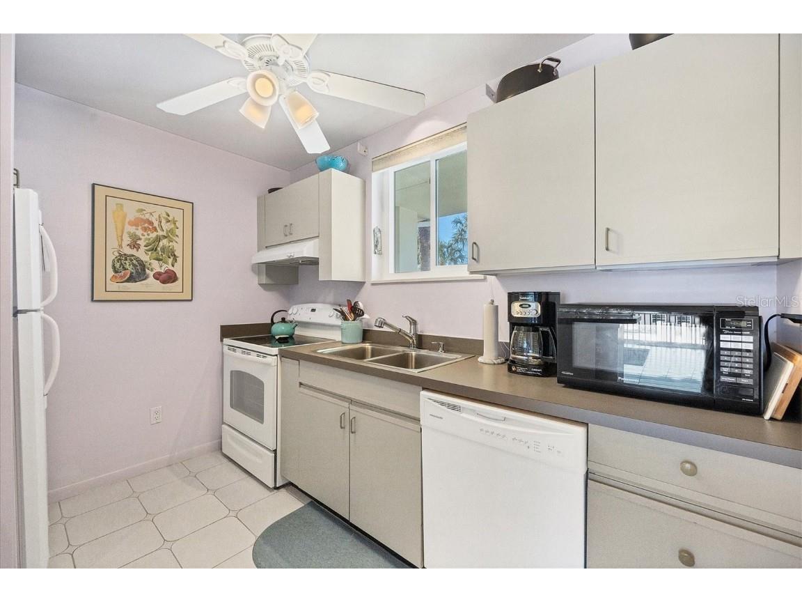 500 S Washington Drive #5B Sarasota FL 34236 A4604124 image9