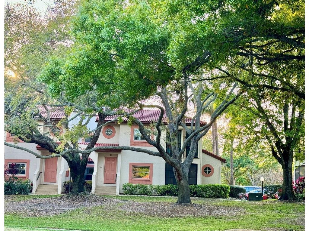 500 Santa Cruz Place NE #A Saint Petersburg FL 33703 U8232624 image1
