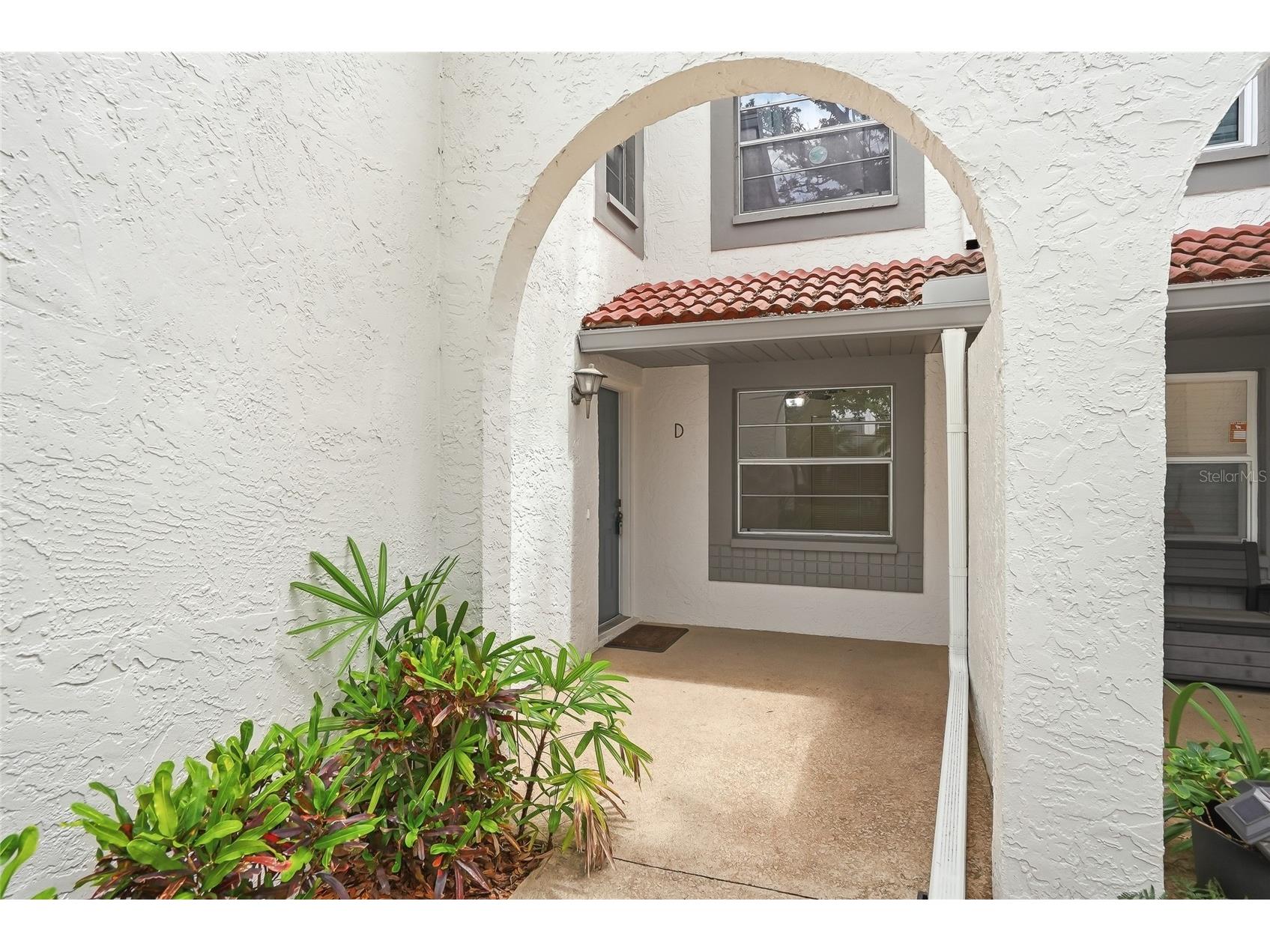 500 Santa Cruz Place NE #D Saint Petersburg FL 33703 TB8496391 image3