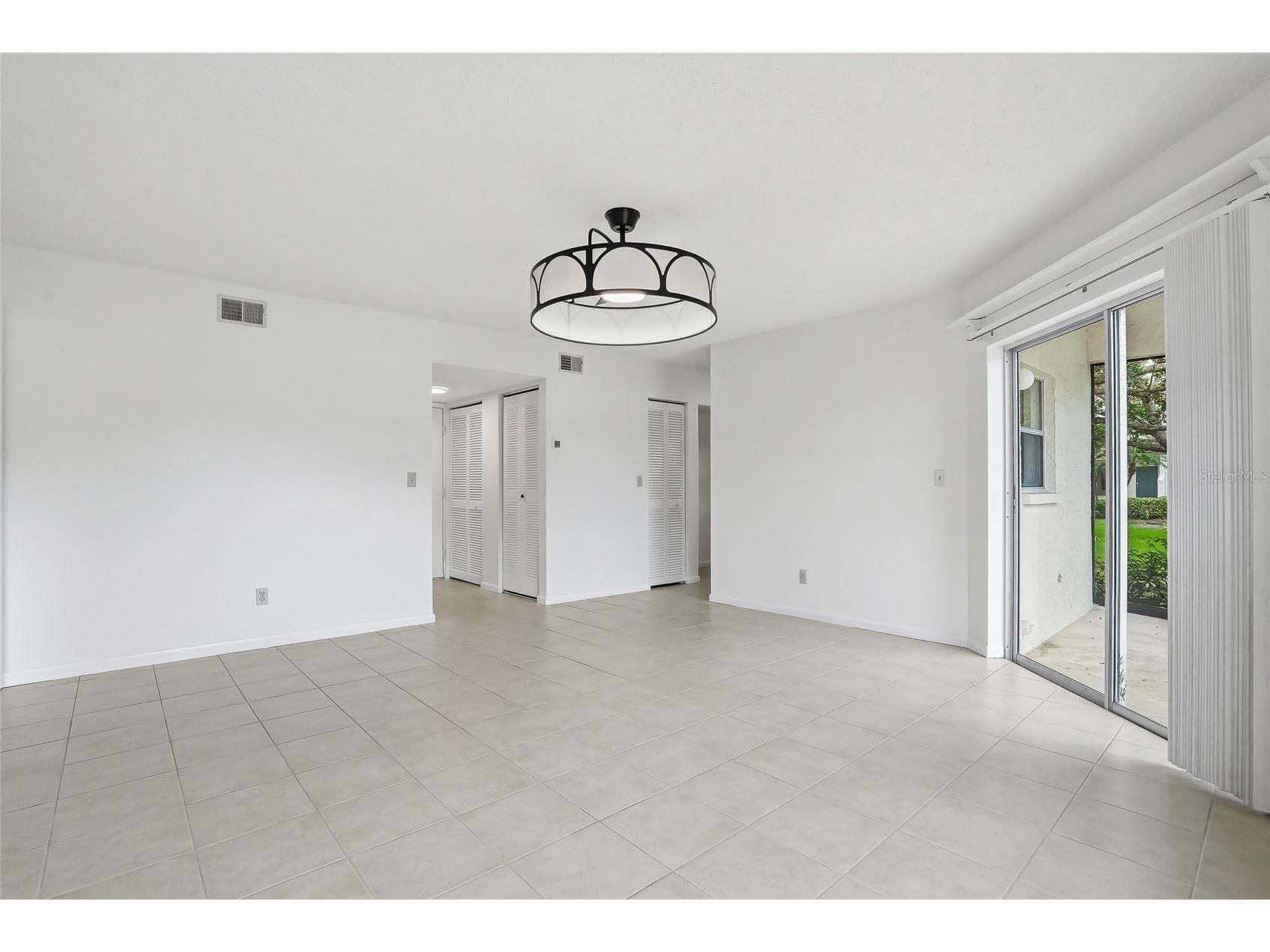 500 Santa Cruz Place NE #D Saint Petersburg FL 33703 TB8496391 image6