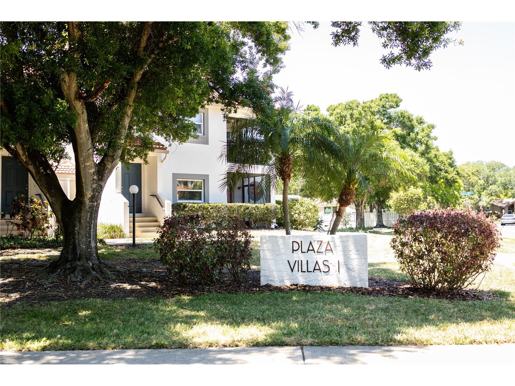500 Santa Cruz Place NE #E Saint Petersburg FL 33703 TB8502674 image2