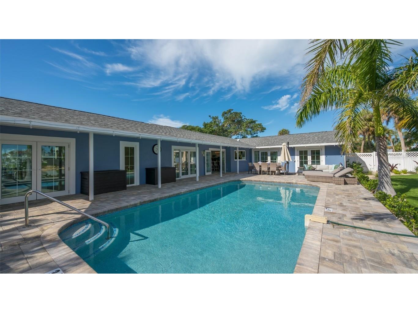 500 Schooner Lane Longboat Key FL 34228 A4561269 image47