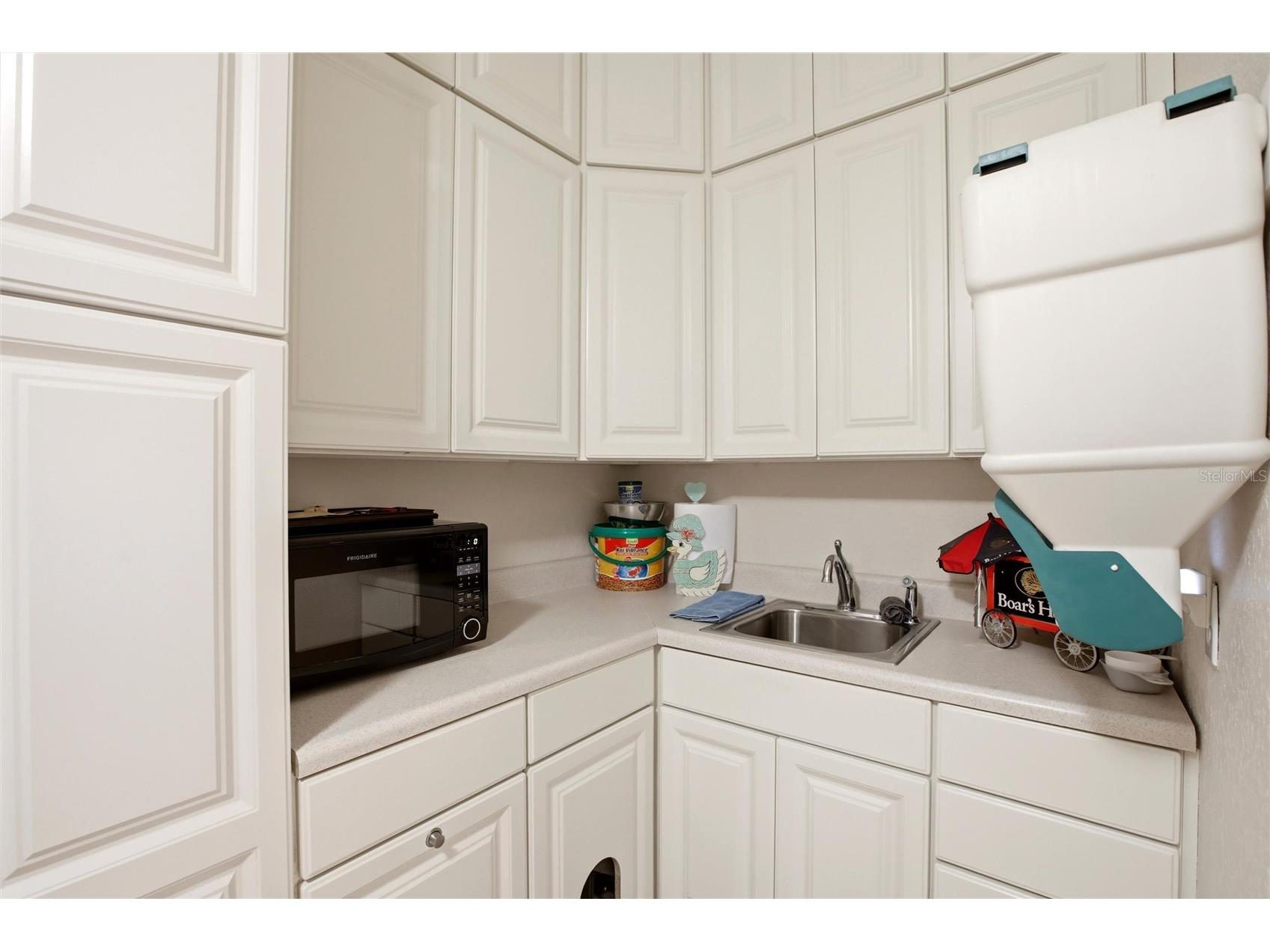 500 Suffolk Circle Nokomis FL 34275 A4690870 image30
