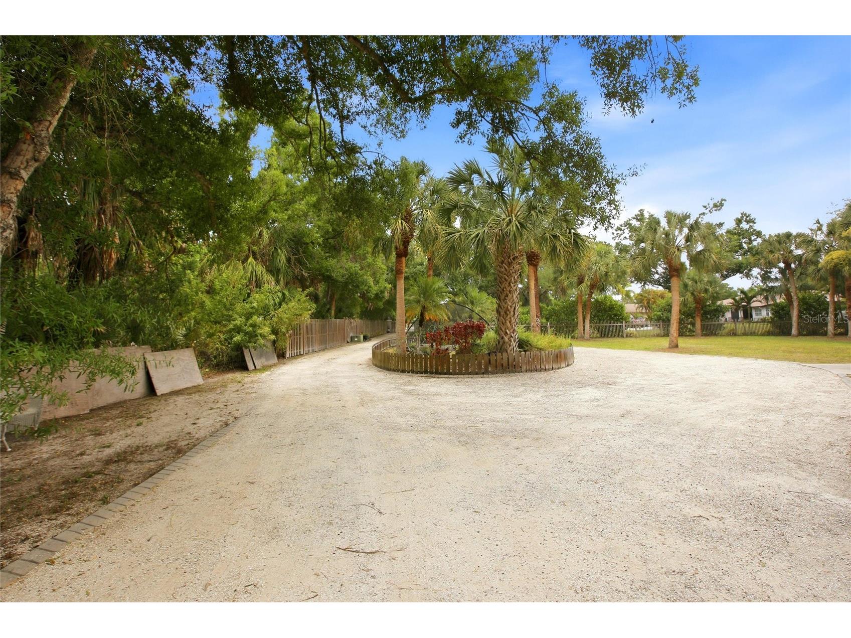 500 Suffolk Circle Nokomis FL 34275 A4690870 image5