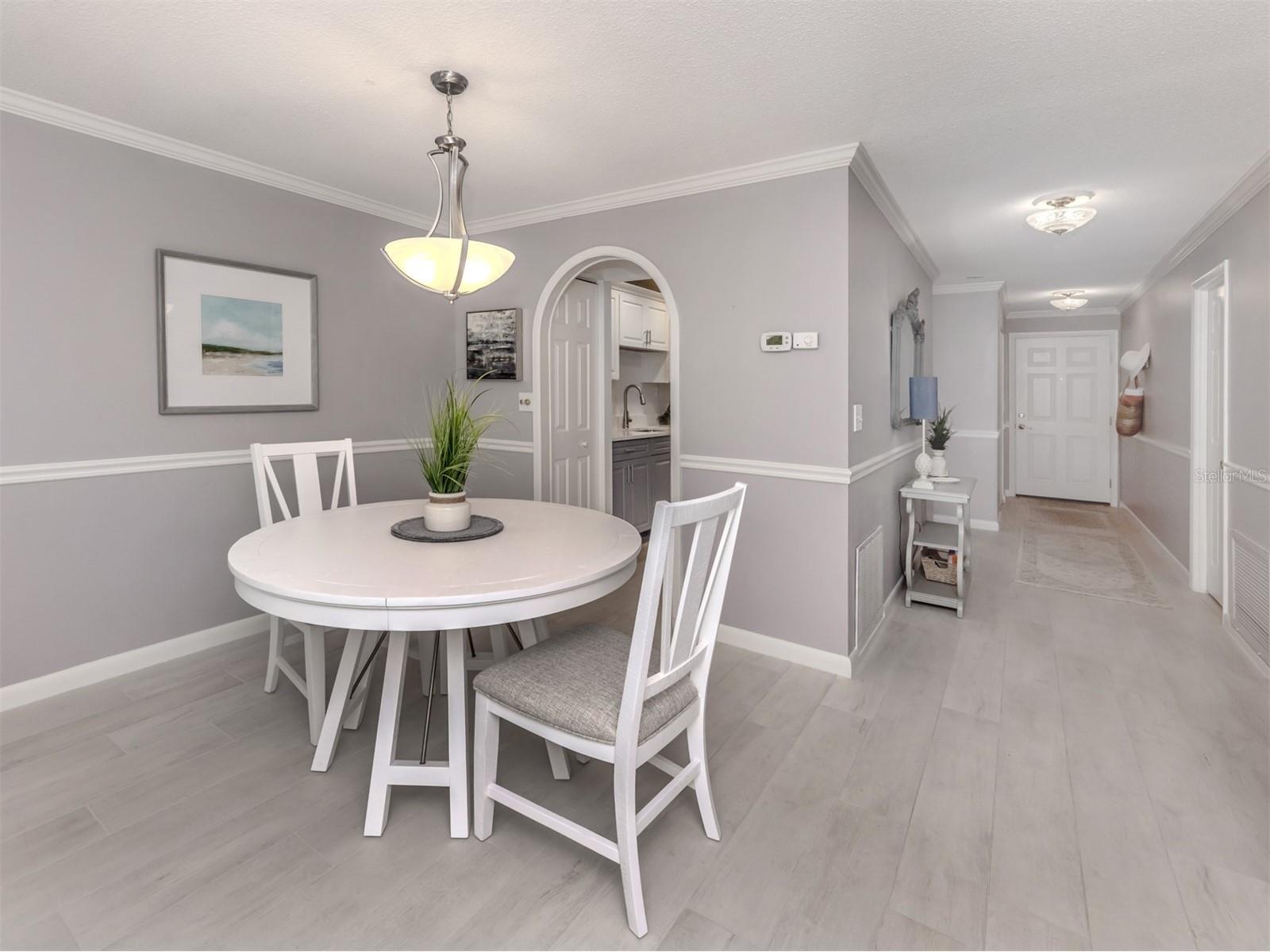 500 The Esplanade N #102 Venice FL 34285 N6142732 image12