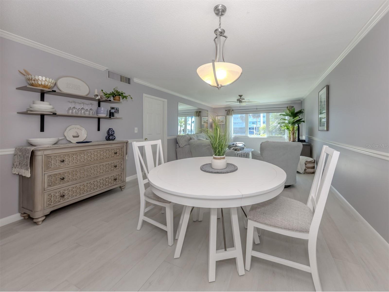 500 The Esplanade N #102 Venice FL 34285 N6142732 image3