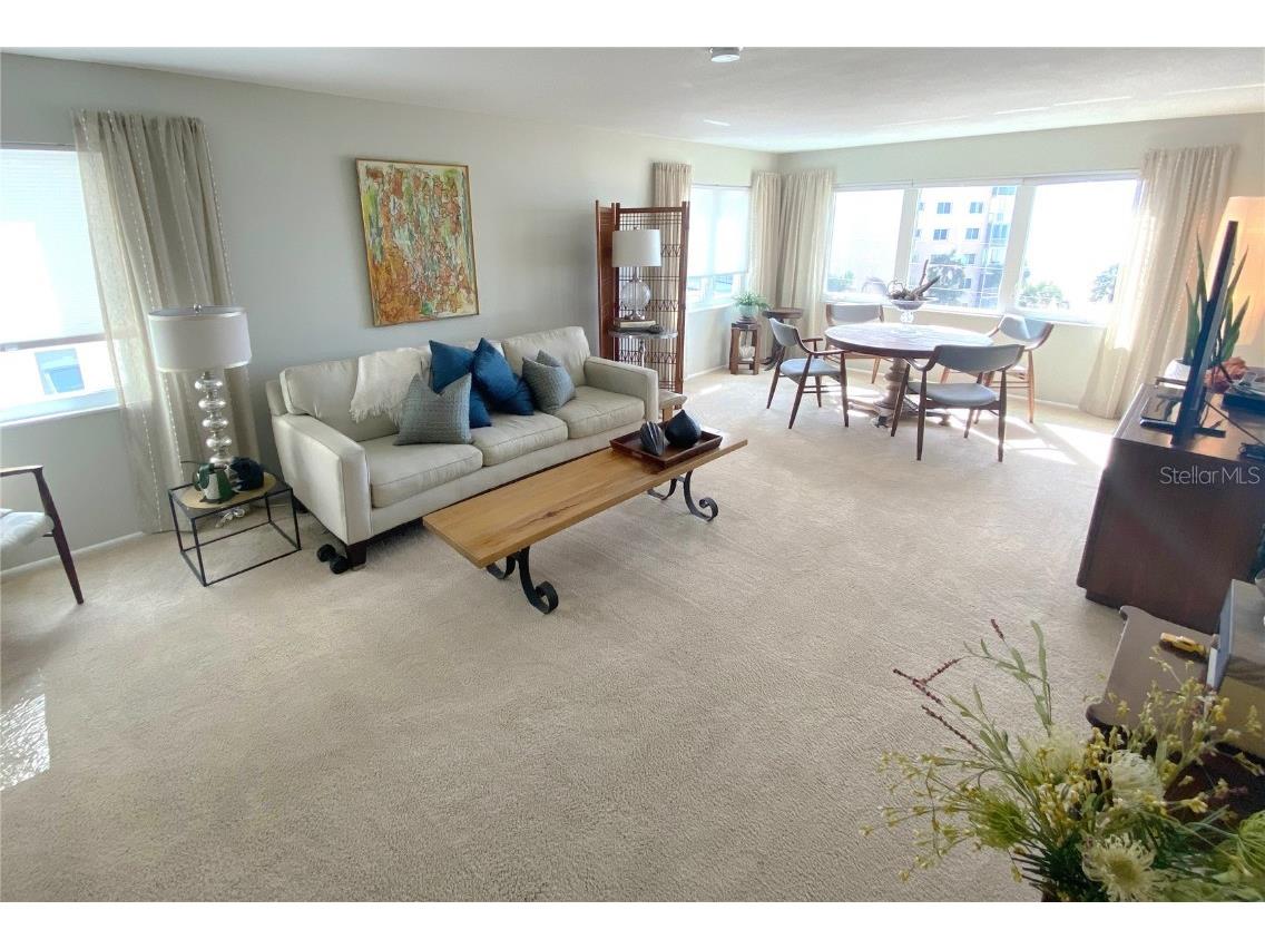 500 The Esplanade N #405 Venice FL 34285 - GULF OF MEXICO O6368130 image2