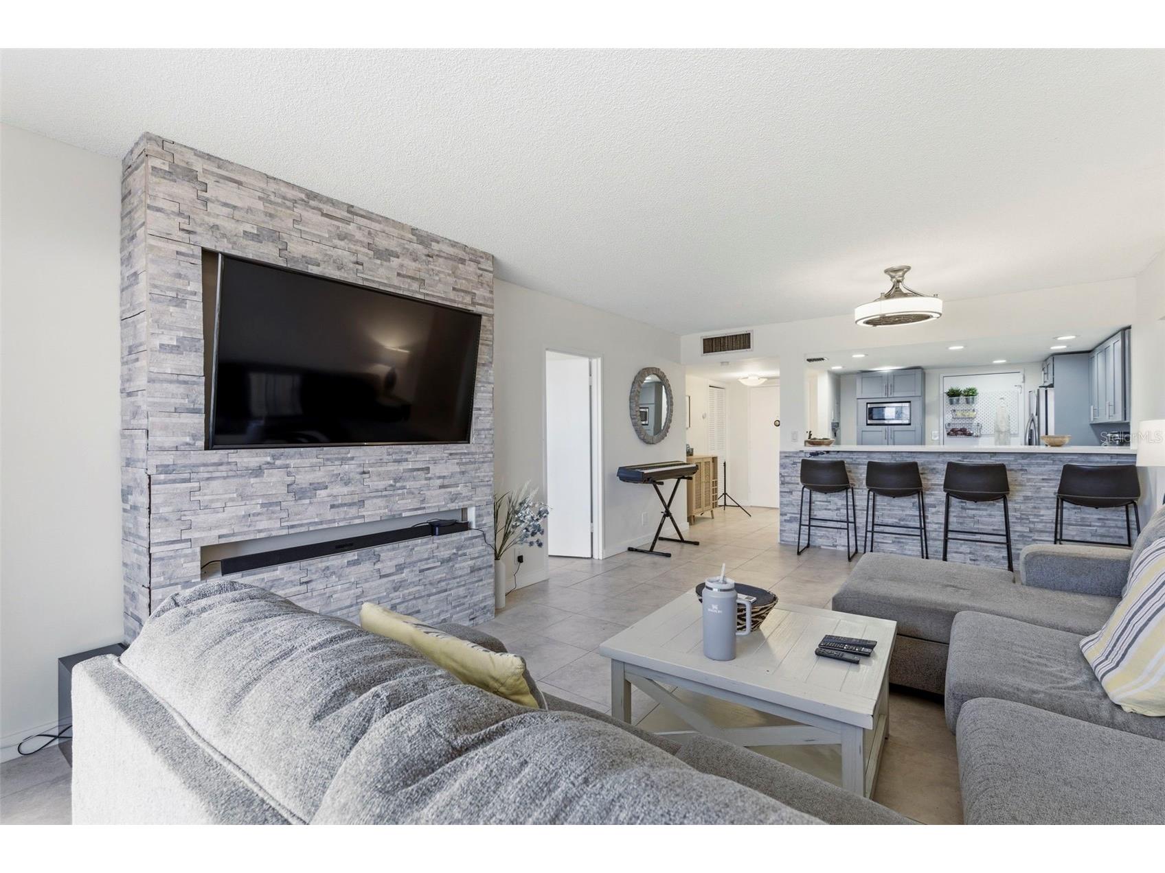 500 Three Islands Boulevard #1008 Hallandale Beach FL 33009 TB8507851 image14