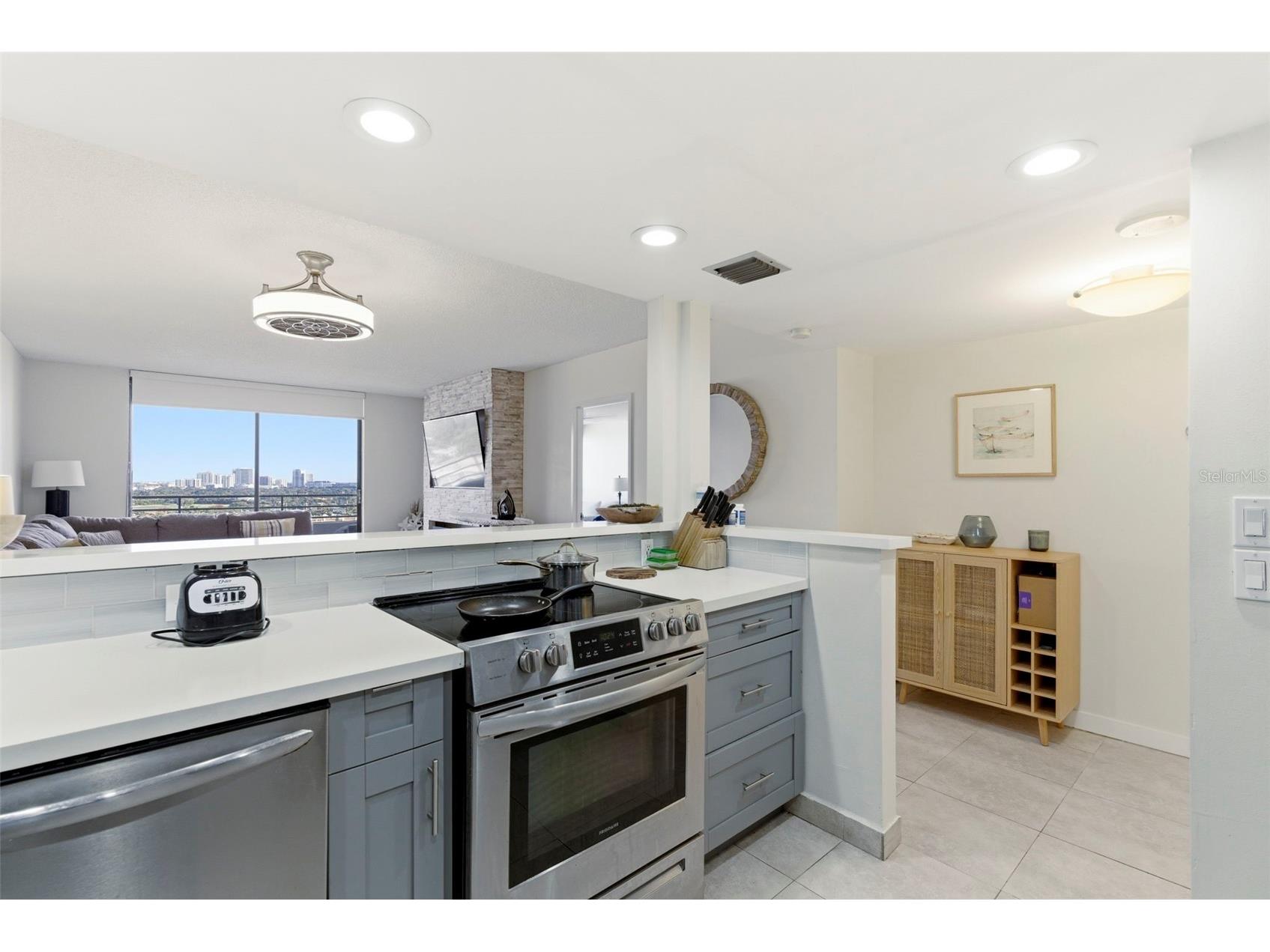 500 Three Islands Boulevard #1008 Hallandale Beach FL 33009 TB8507851 image5
