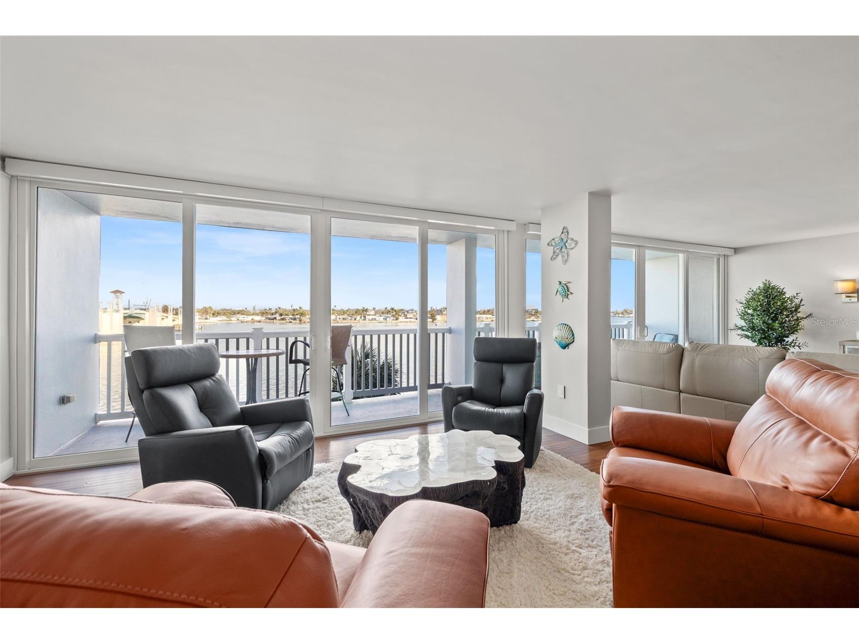 500 Treasure Island Causeway #308 Treasure Island FL 33706 - BOCA CIEGA BAY TB8496427 image4