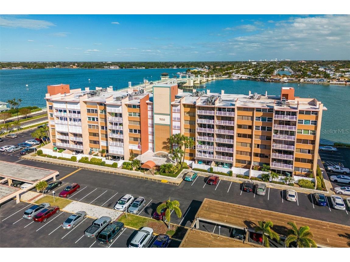 500 Treasure Island Causeway #402 Treasure Island FL 33706 - BOCA CEIGA BAY U8186109 image1