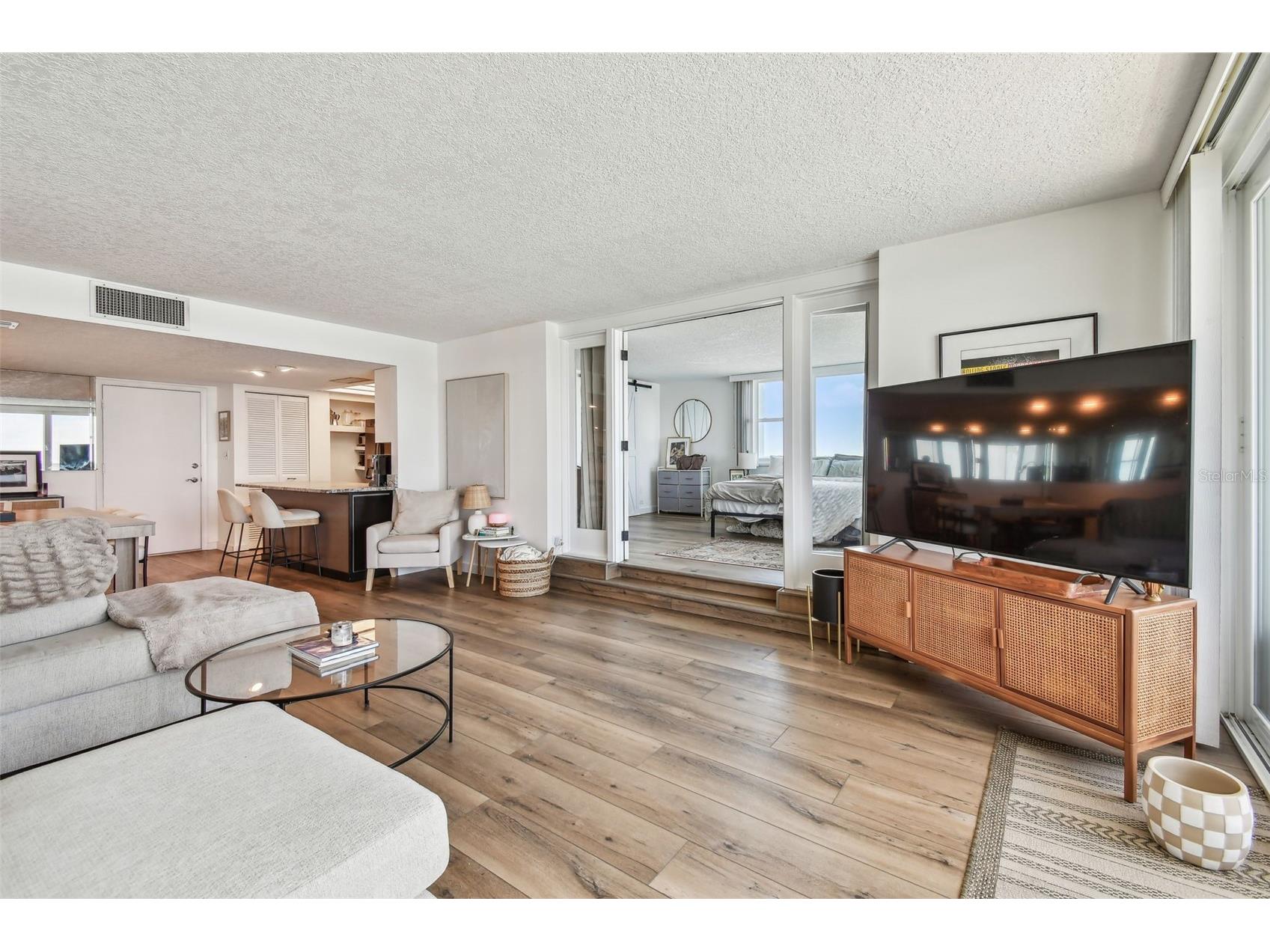 500 Treasure Island Causeway #607 Saint Petersburg FL 33706 TB8526247 image36