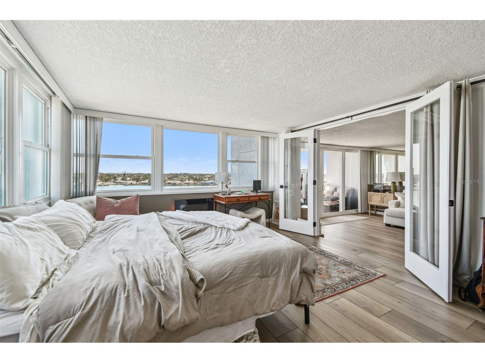 500 Treasure Island Causeway #607 Saint Petersburg FL 33706 TB8526247 image43