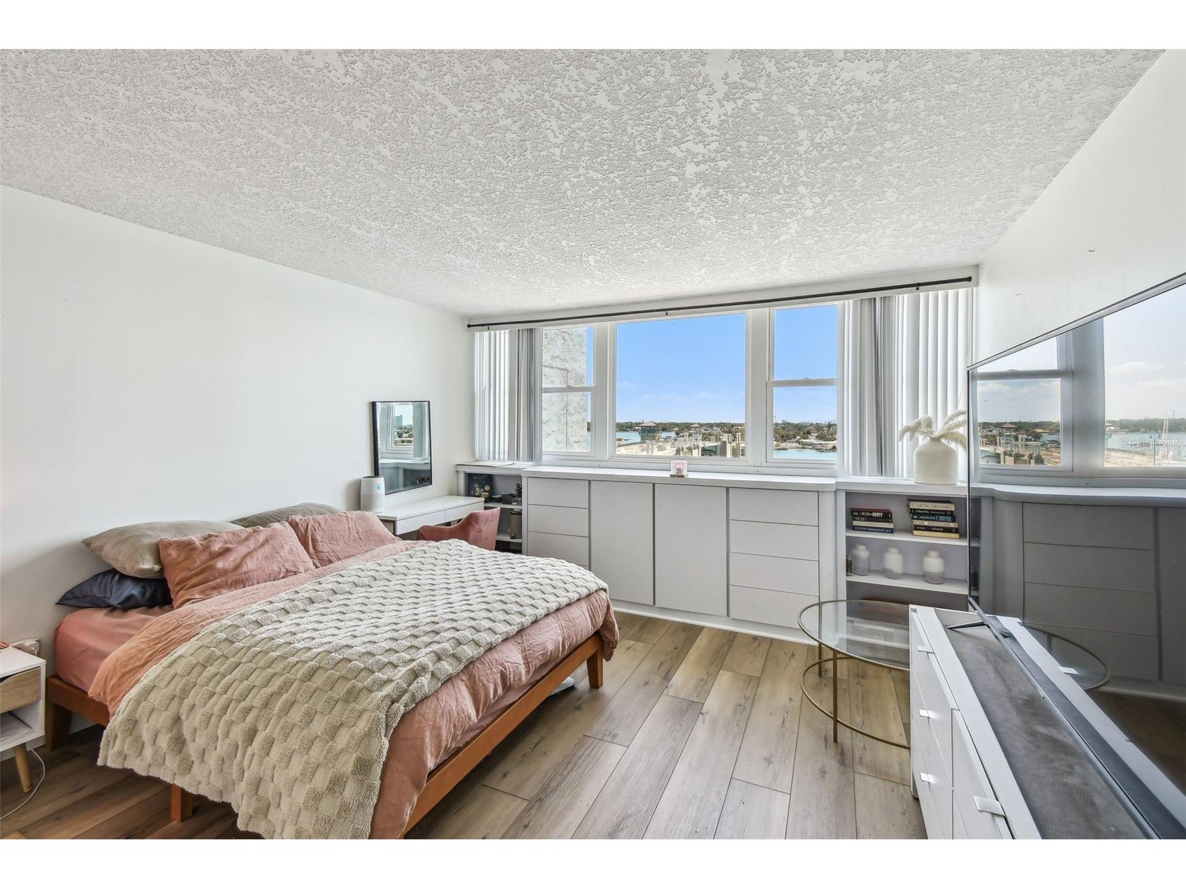 500 Treasure Island Causeway #607 Saint Petersburg FL 33706 TB8526247 image51