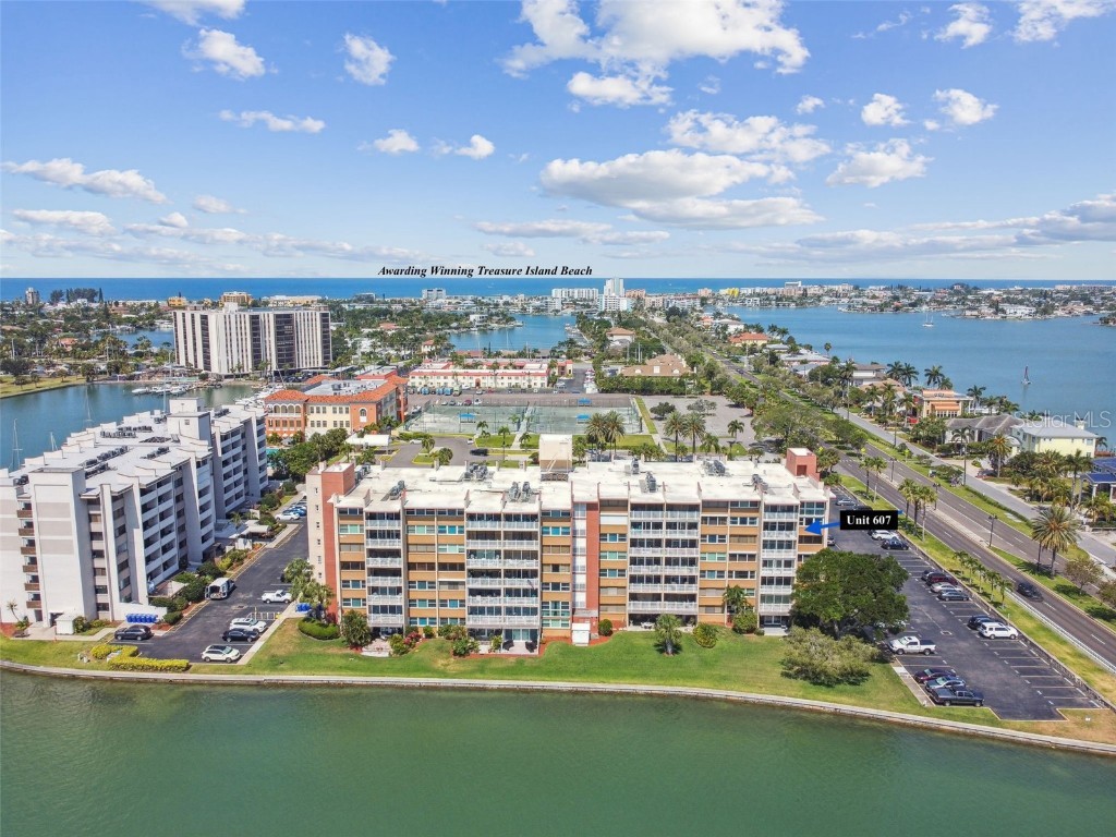 500 Treasure Island Causeway #607 Treasure Island FL 33706 - BOCA CIEGA BAY U8200851 image1