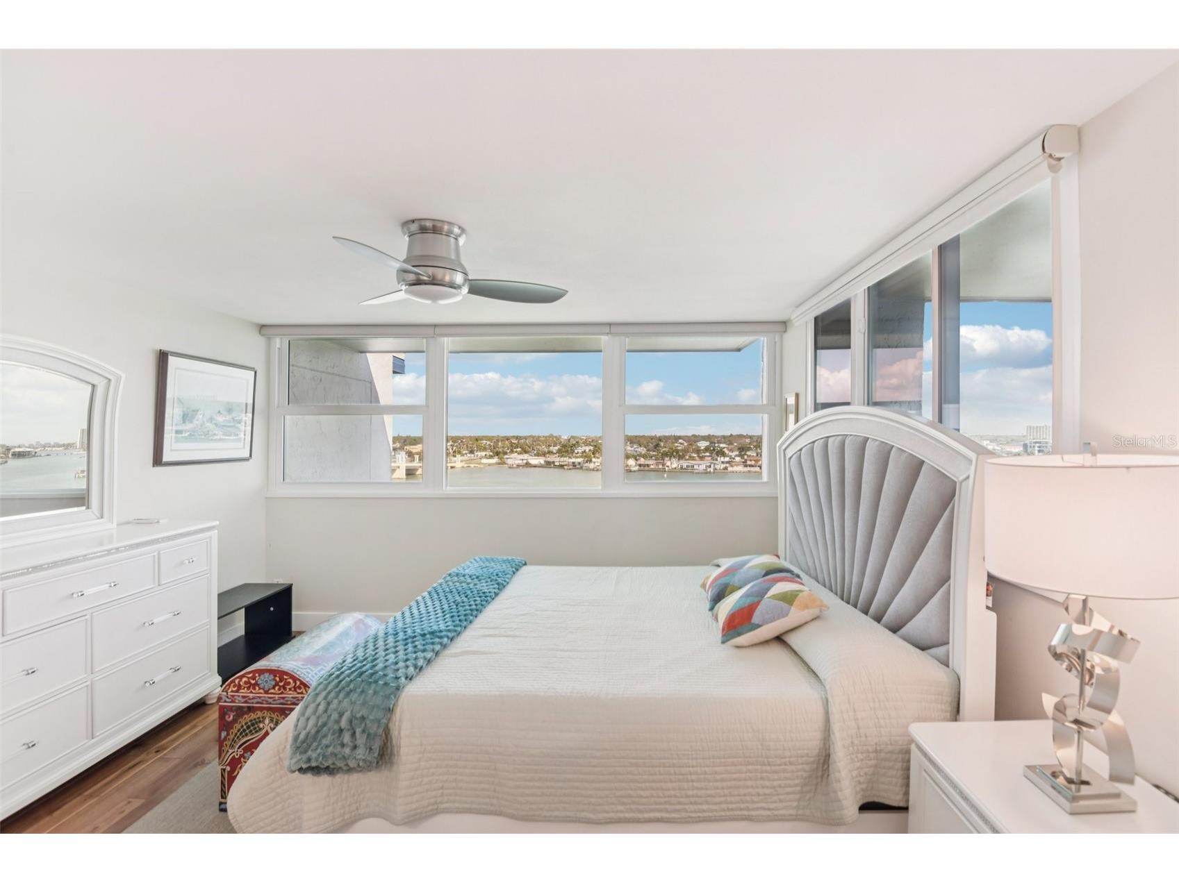 500 Treasure Island Causeway #711 Treasure Island FL 33706 TB8425977 image18