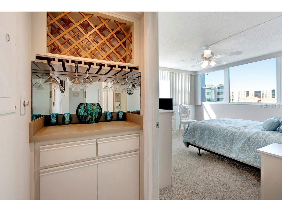 500 Treasure Island Cswy #501 Treasure Island FL 33706 TB8456787 image14