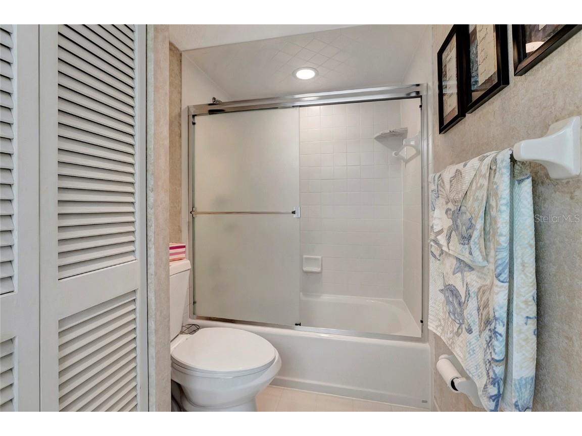 500 Treasure Island Cswy #501 Treasure Island FL 33706 TB8456787 image27