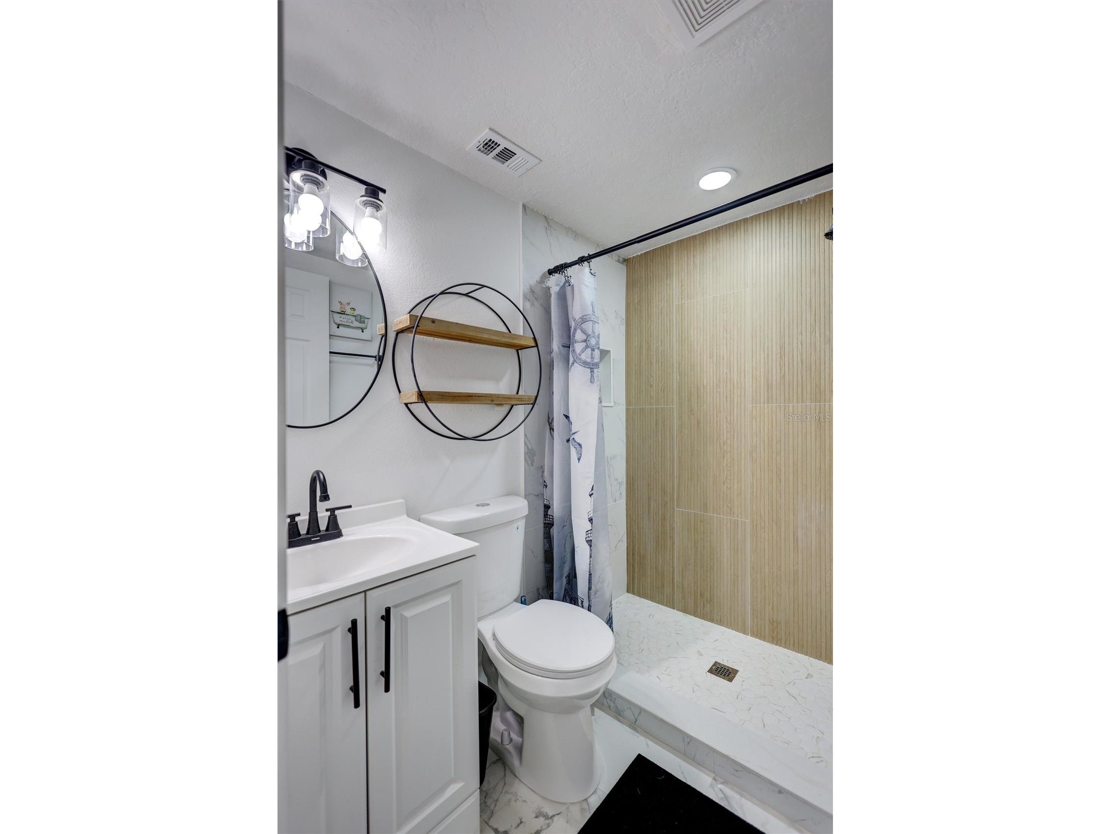 5000 43rd Avenue N Saint Petersburg FL 33709 G5114220 image14