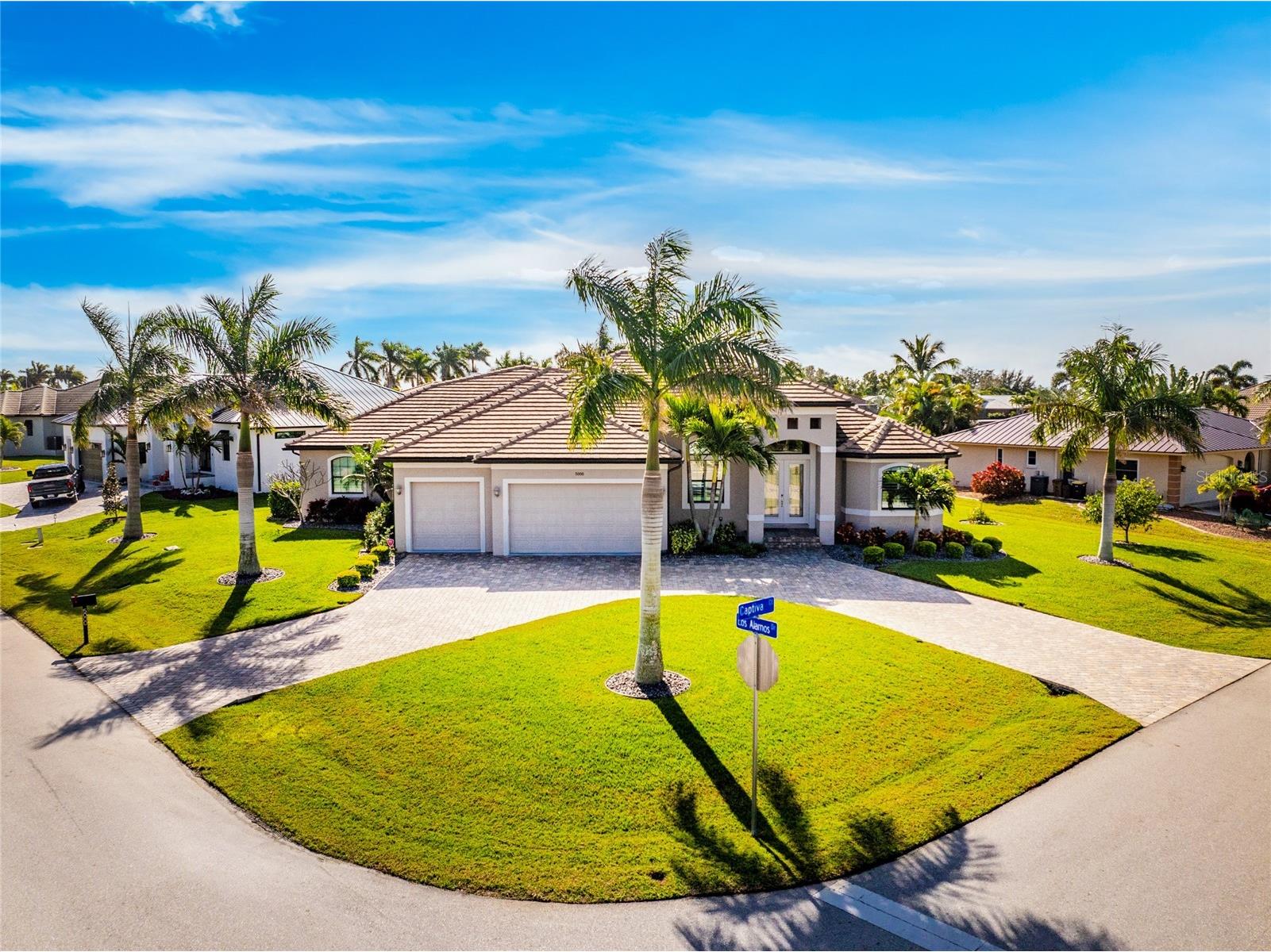 5000 Captiva Court Punta Gorda FL 33950 - CAPTIVA CANAL C7519152 image1
