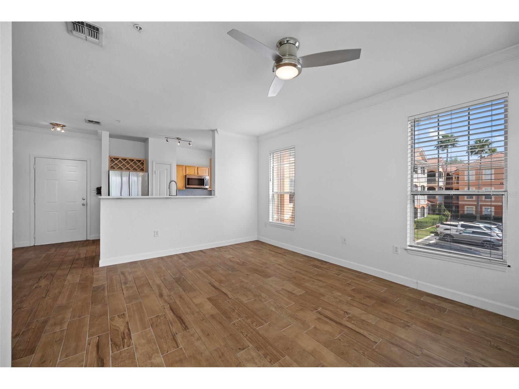 5000 Culbreath Key Way #1-201 Tampa FL 33611 TB8499658 image13