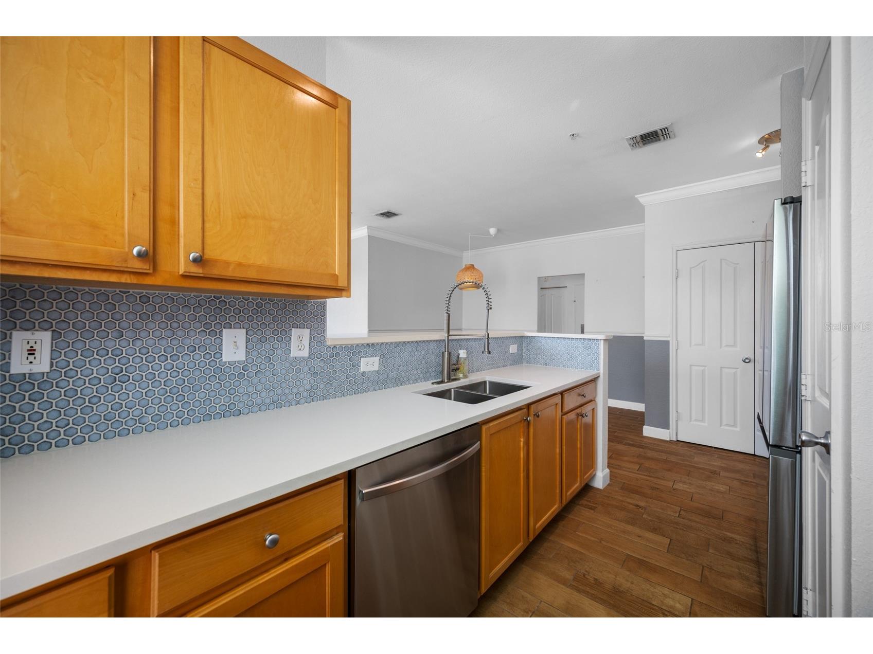 5000 Culbreath Key Way #1-201 Tampa FL 33611 TB8499658 image17