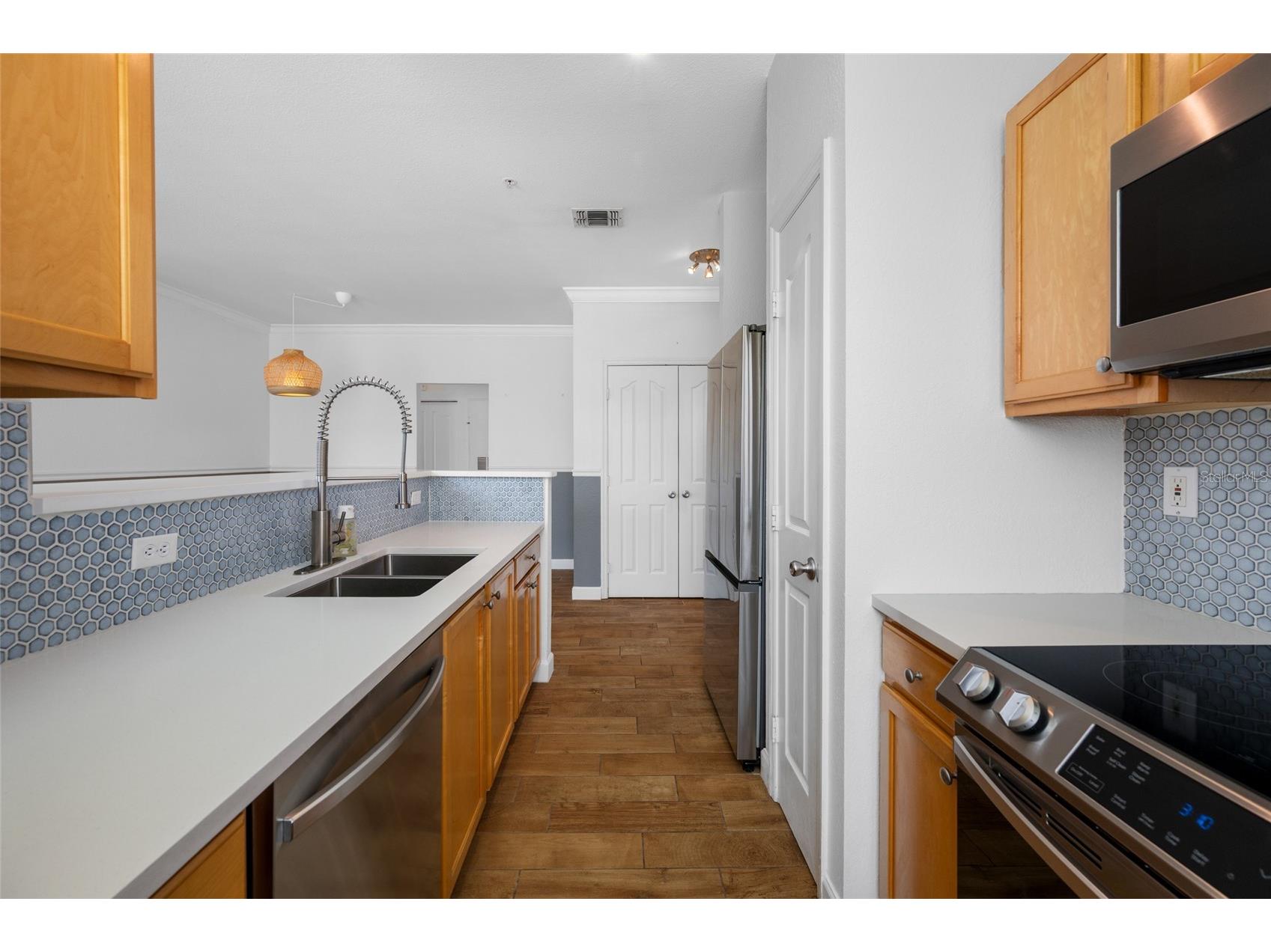 5000 Culbreath Key Way #1-201 Tampa FL 33611 TB8499658 image19