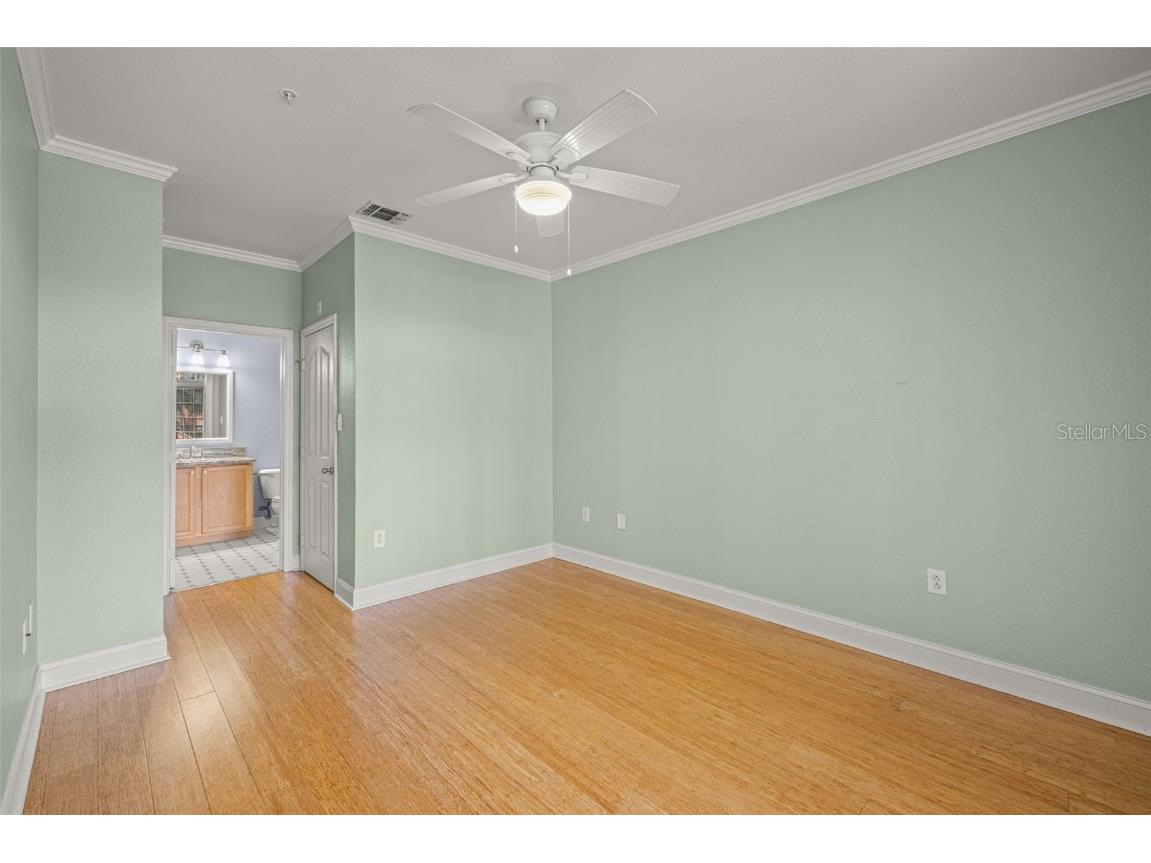 5000 Culbreath Key Way #1-205 Tampa FL 33611 TB8431217 image13