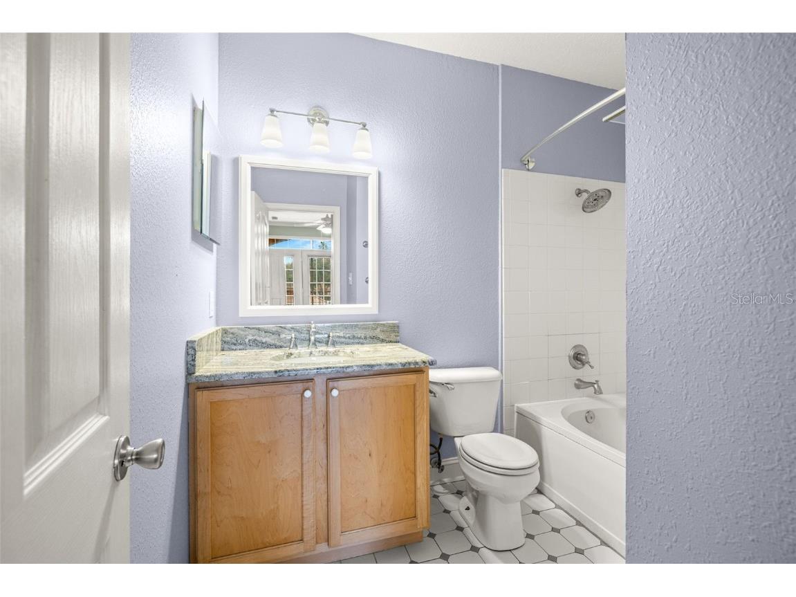 5000 Culbreath Key Way #1-205 Tampa FL 33611 TB8431217 image17