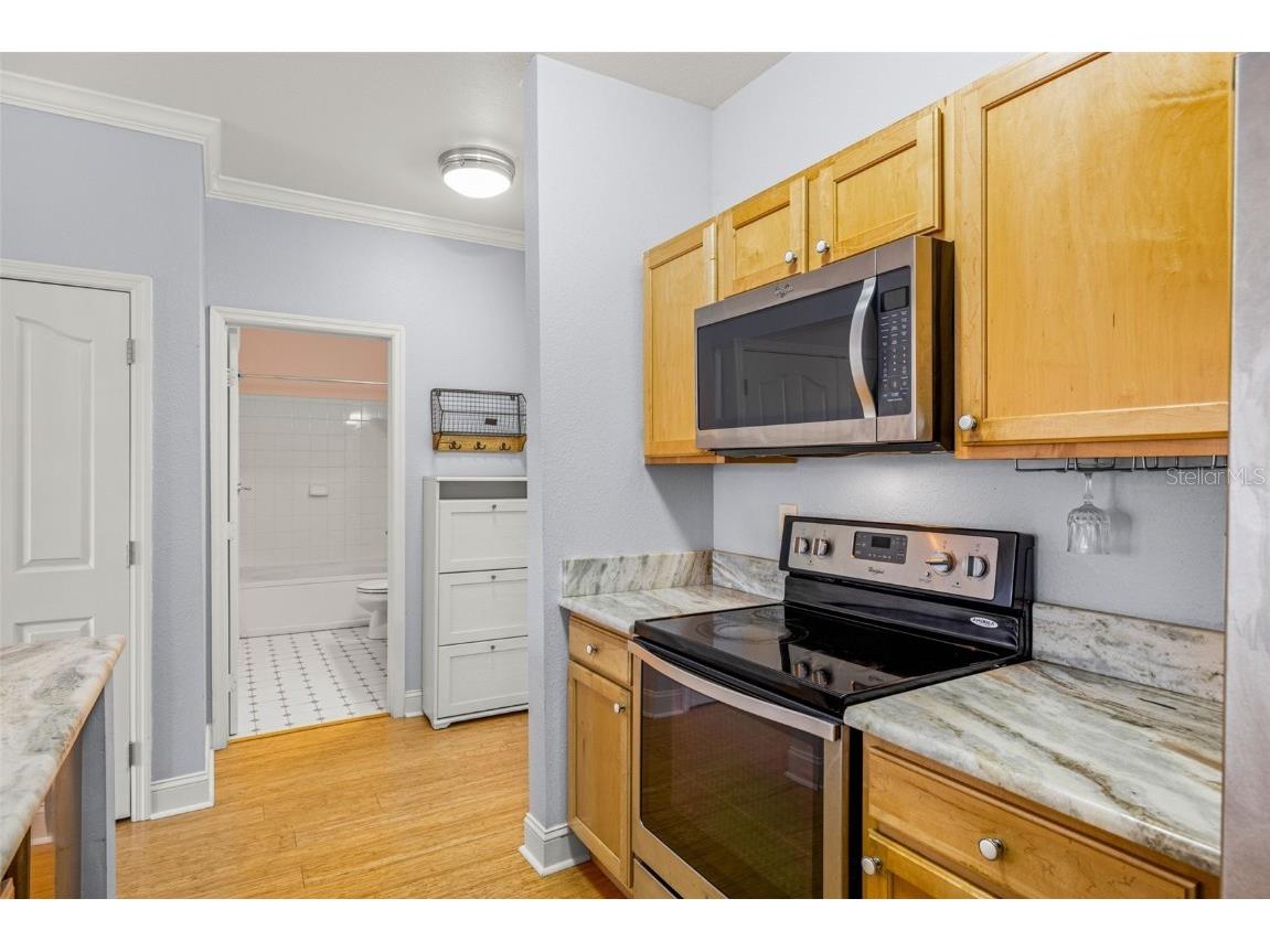 5000 Culbreath Key Way #1-205 Tampa FL 33611 TB8431217 image6