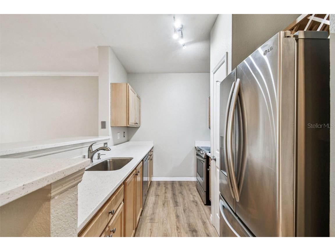 5000 Culbreath Key Way #1-215 Tampa FL 33611 TB8446806 image10