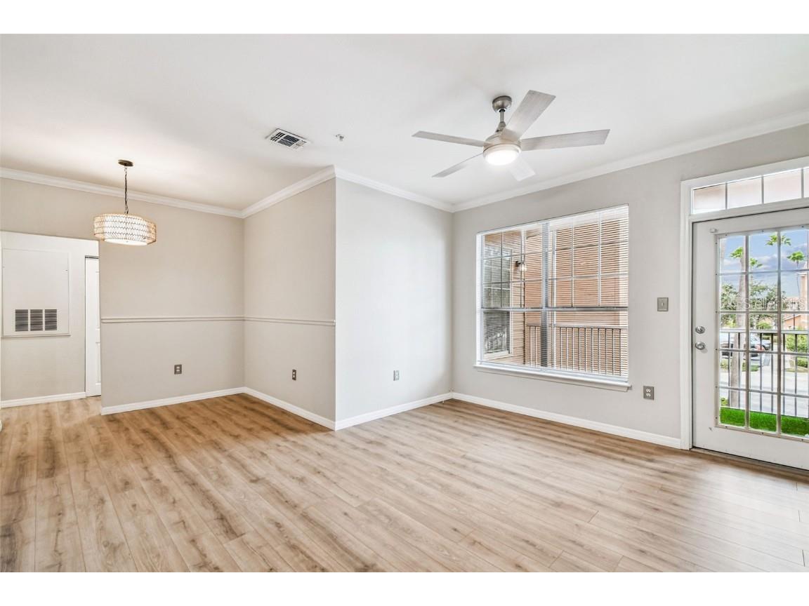 5000 Culbreath Key Way #1-215 Tampa FL 33611 TB8446806 image14