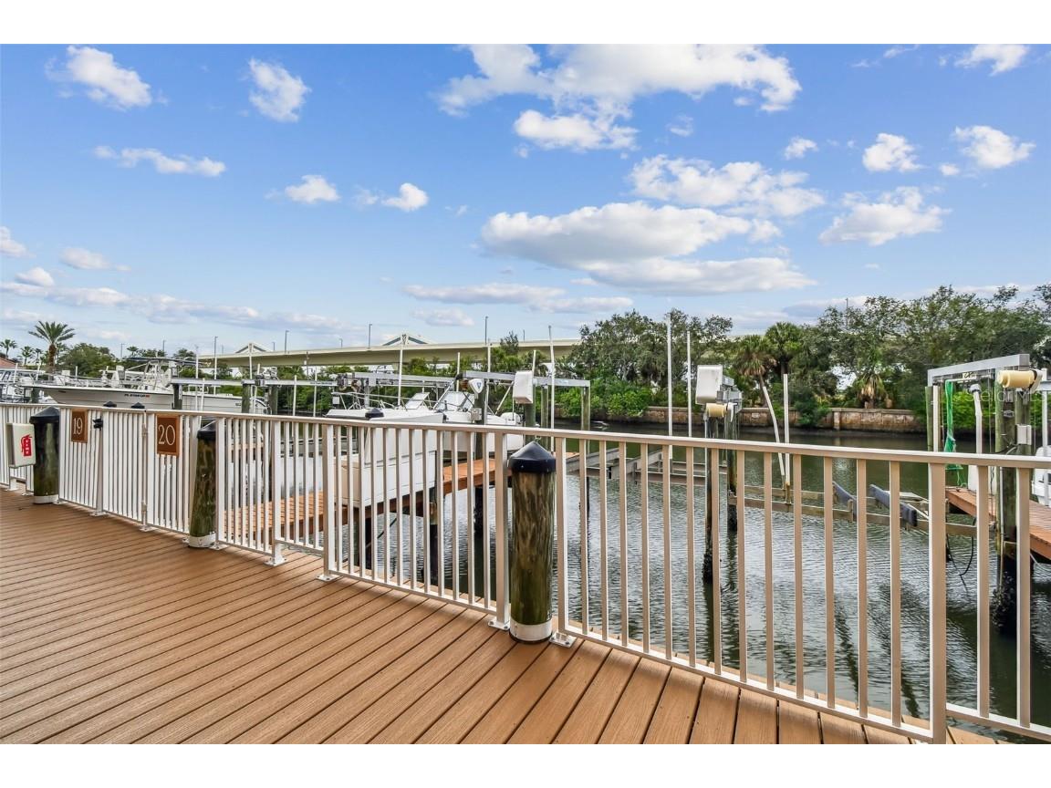 5000 Culbreath Key Way #1-215 Tampa FL 33611 TB8446806 image25