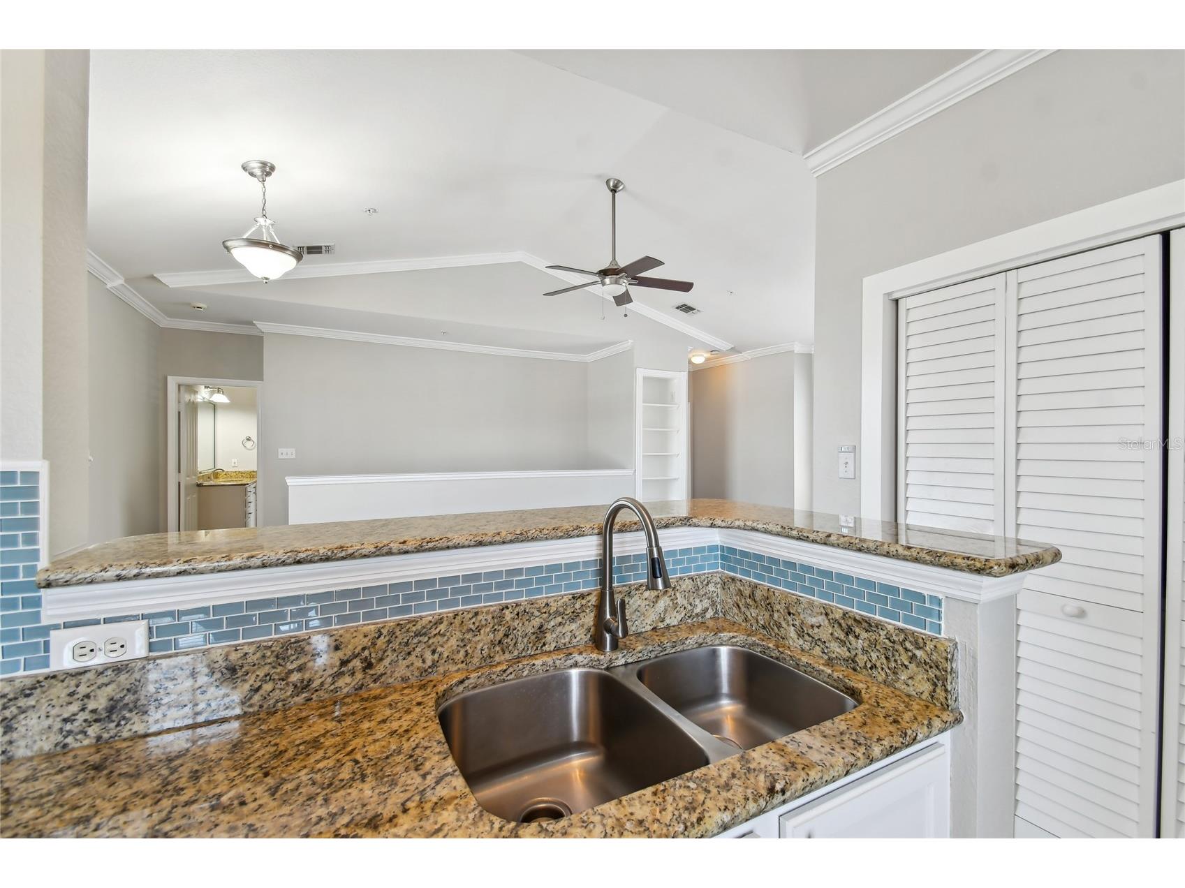 5000 Culbreath Key Way #2-201 Tampa FL 33611 TB8511178 image28