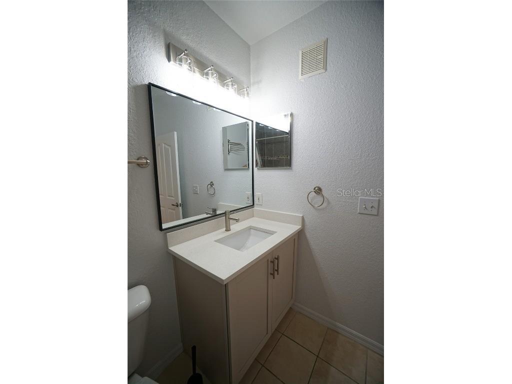 5000 Culbreath Key Way #8-214 Tampa FL 33611 TB8445729 image11