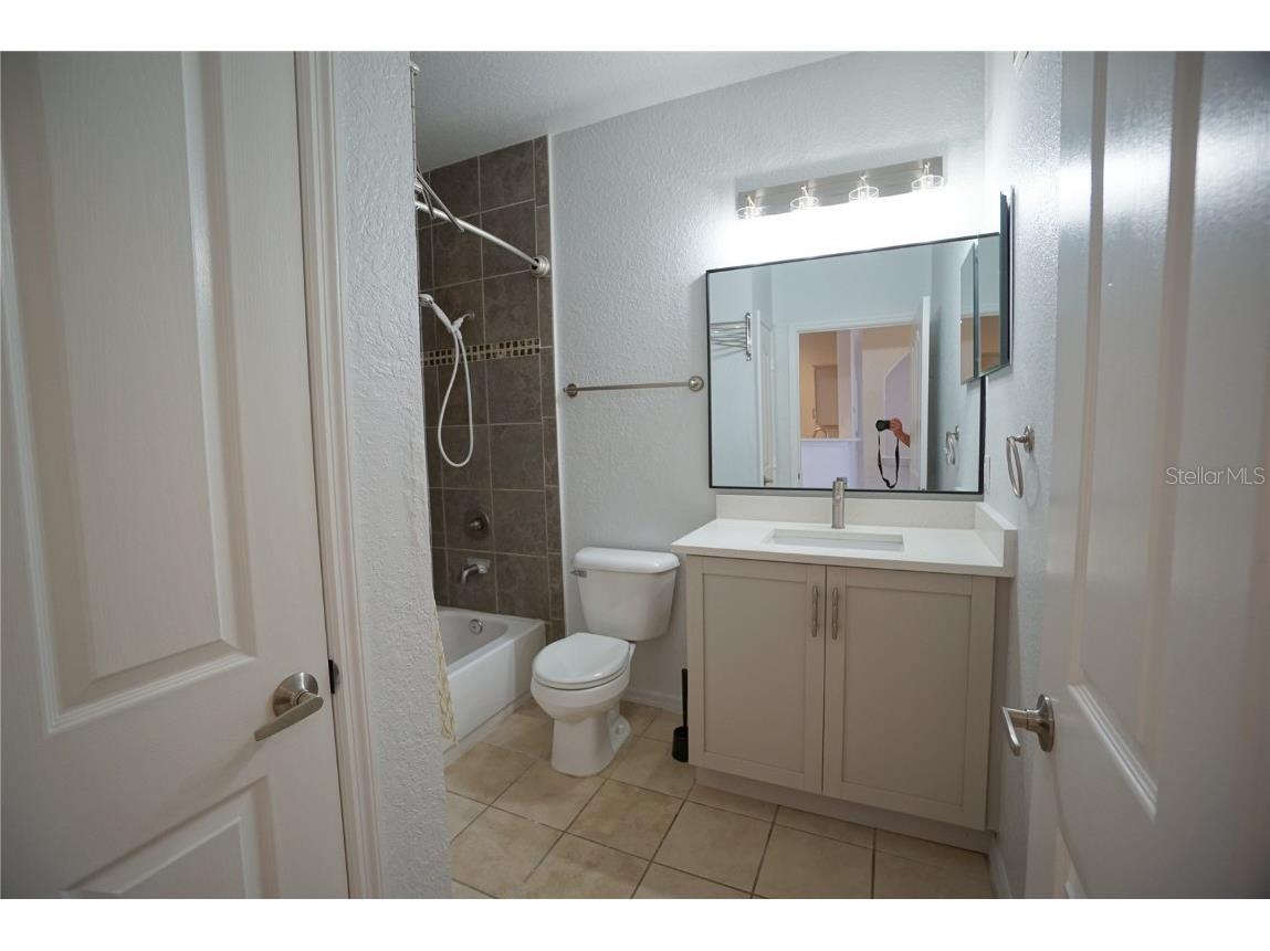 5000 Culbreath Key Way #8-214 Tampa FL 33611 TB8445729 image9