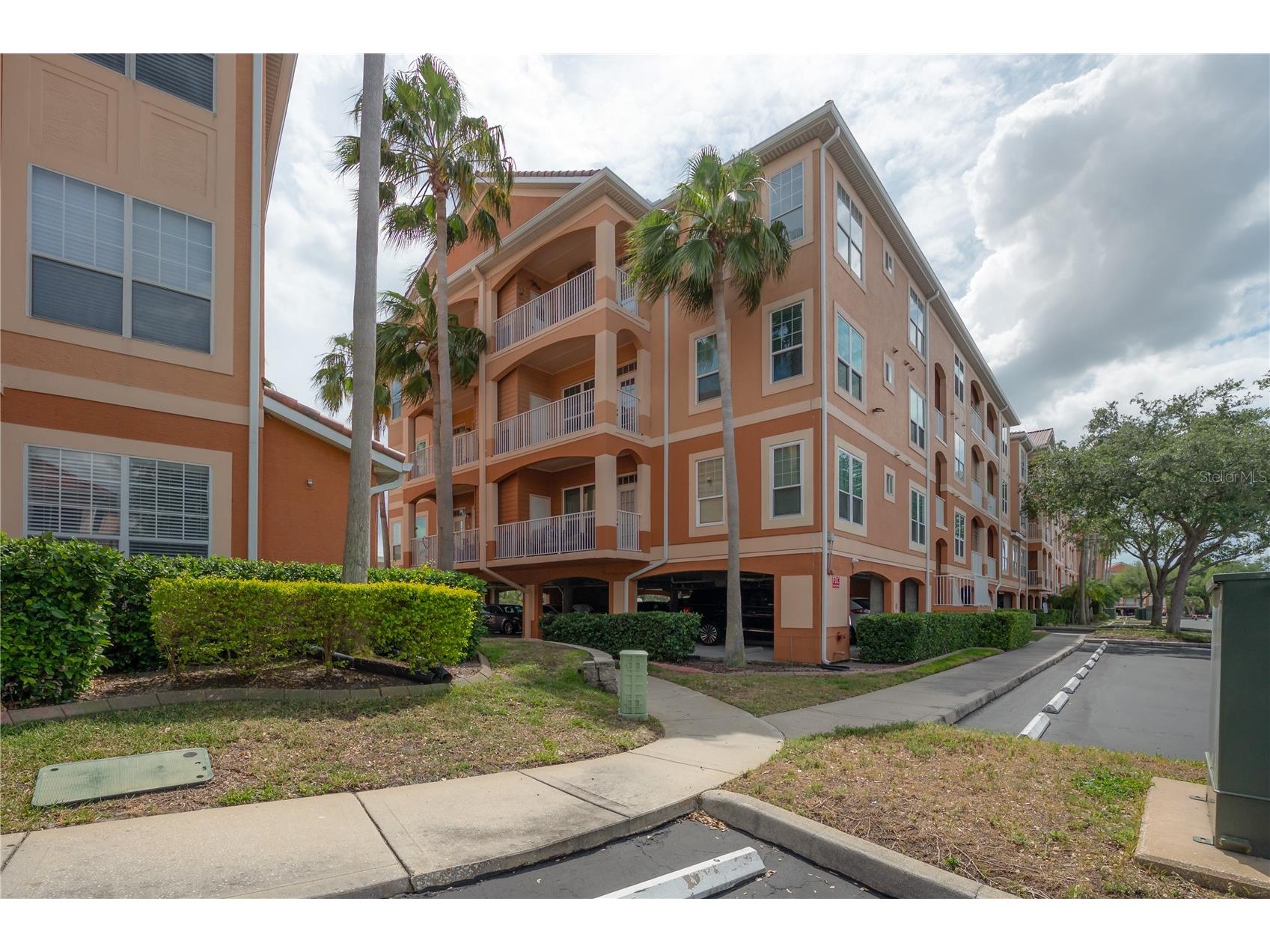 5000 Culbreath Key Way #8-302 Tampa FL 33611 - TAMPA BAY TB8503738 image1