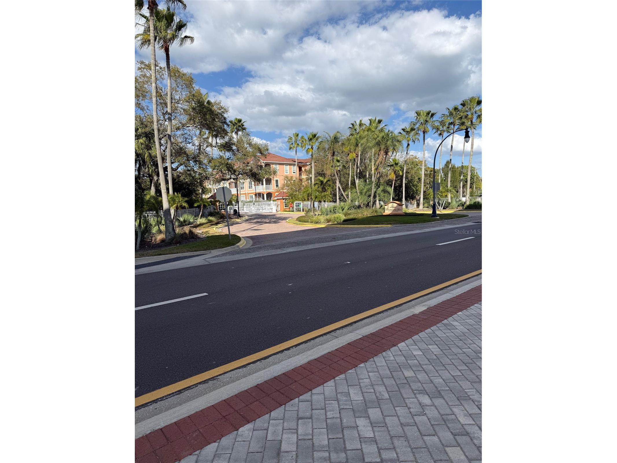 5000 Culbreath Key Way #8116 Tampa FL 33611 TB8478985 image1