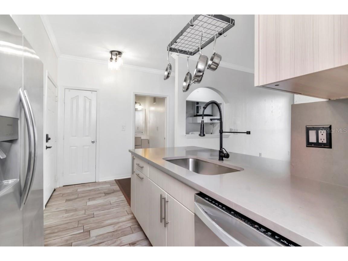 5000 Culbreath Key Way #9-121 Tampa FL 33611 TB8421698 image5