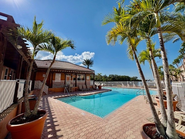 5000 Culbreath Key Way #9-305 Tampa FL 33611 TB8451793 image7