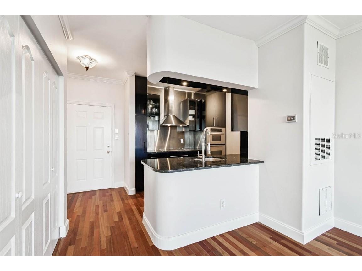 5000 Culbreath Key Way #9-318 Tampa FL 33611 TB8447703 image25