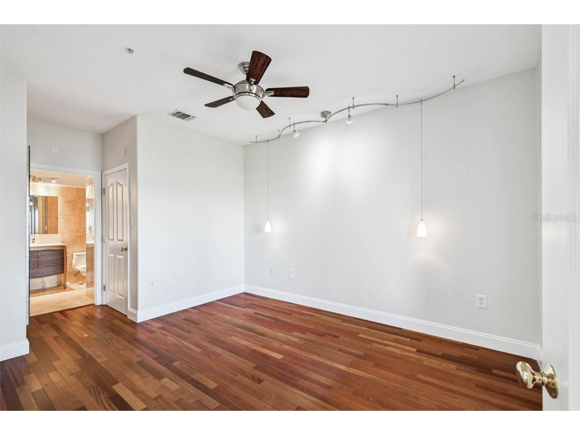 5000 Culbreath Key Way #9-318 Tampa FL 33611 TB8447703 image26