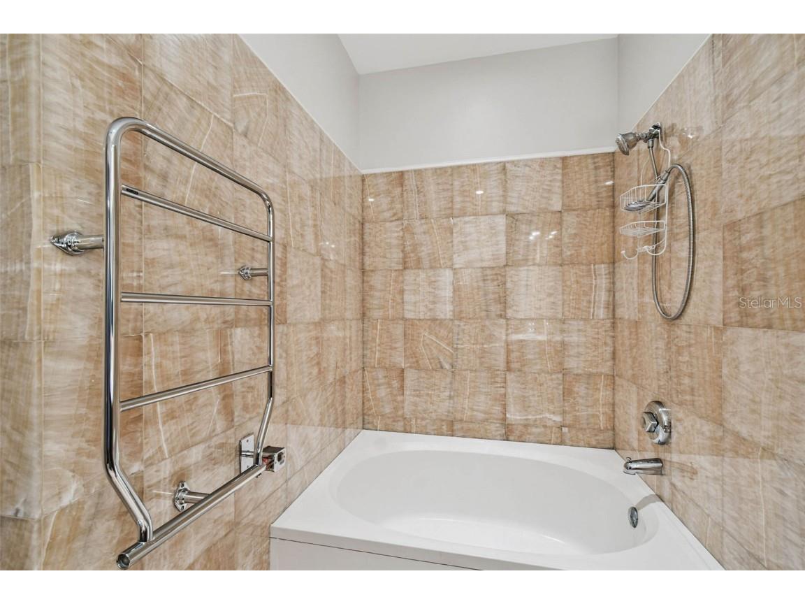 5000 Culbreath Key Way #9-318 Tampa FL 33611 TB8447703 image39