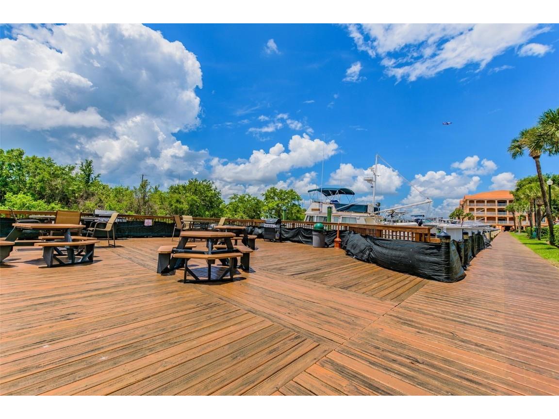 5000 Culbreath Key Way #9-318 Tampa FL 33611 TB8447703 image89