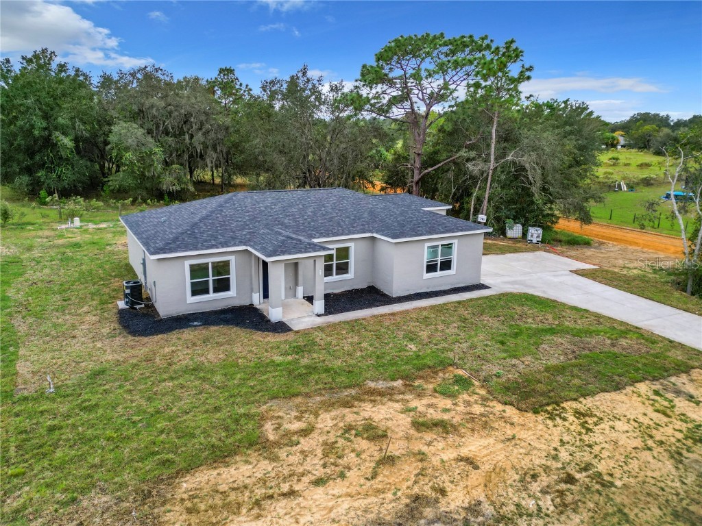 5000 Eagles Nest Rd Fruitland Park FL 34731 V4933393 image1