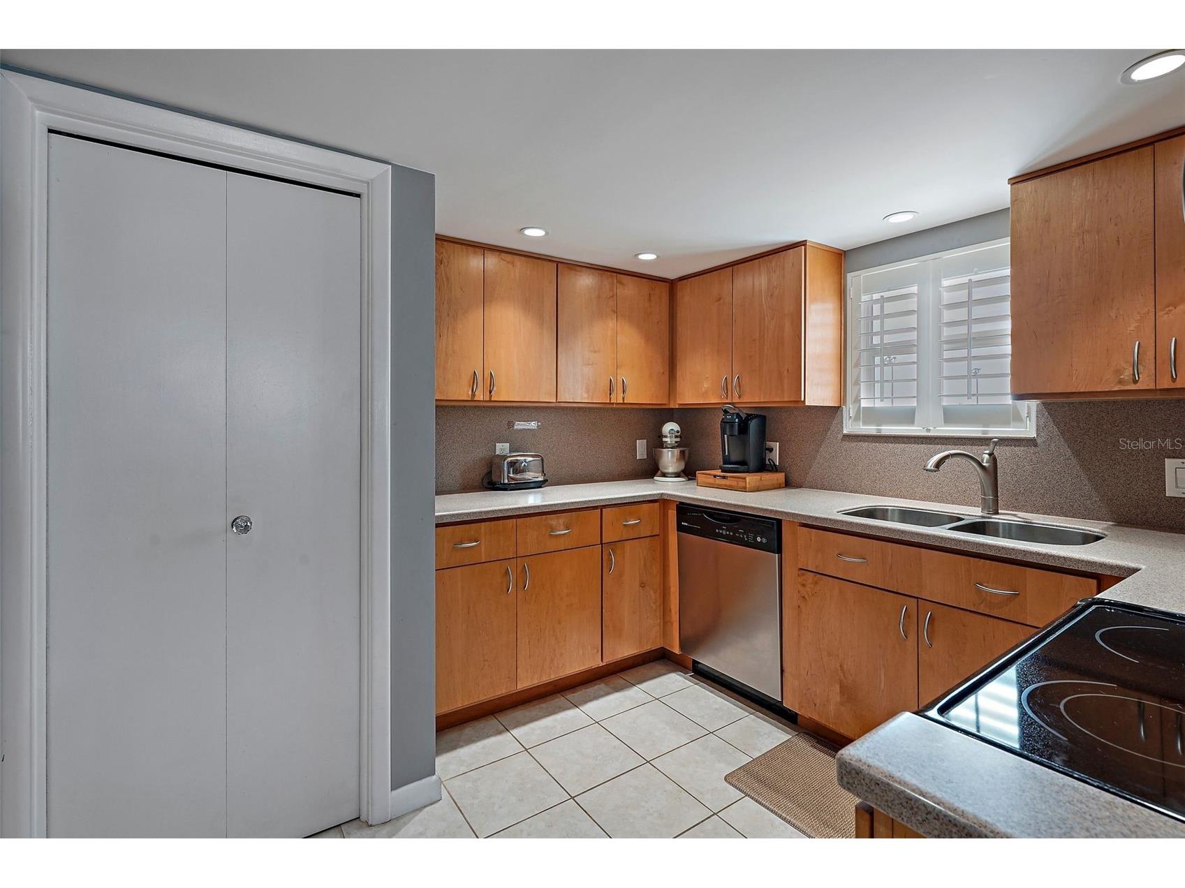 5000 Gulf Boulevard #304 Saint Pete Beach FL 33706 - GULF OF MEXICO/GULF OF AMERICA TB8476808 image13