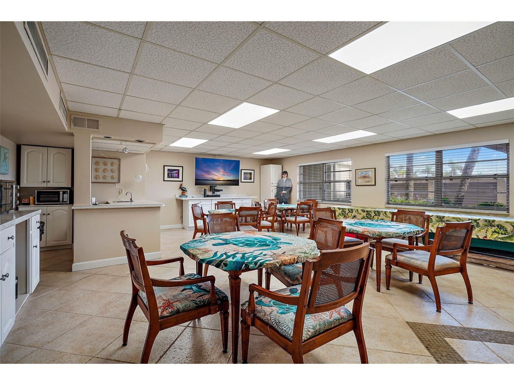 5000 Gulf Boulevard #304 Saint Pete Beach FL 33706 - GULF OF MEXICO/GULF OF AMERICA TB8476808 image32